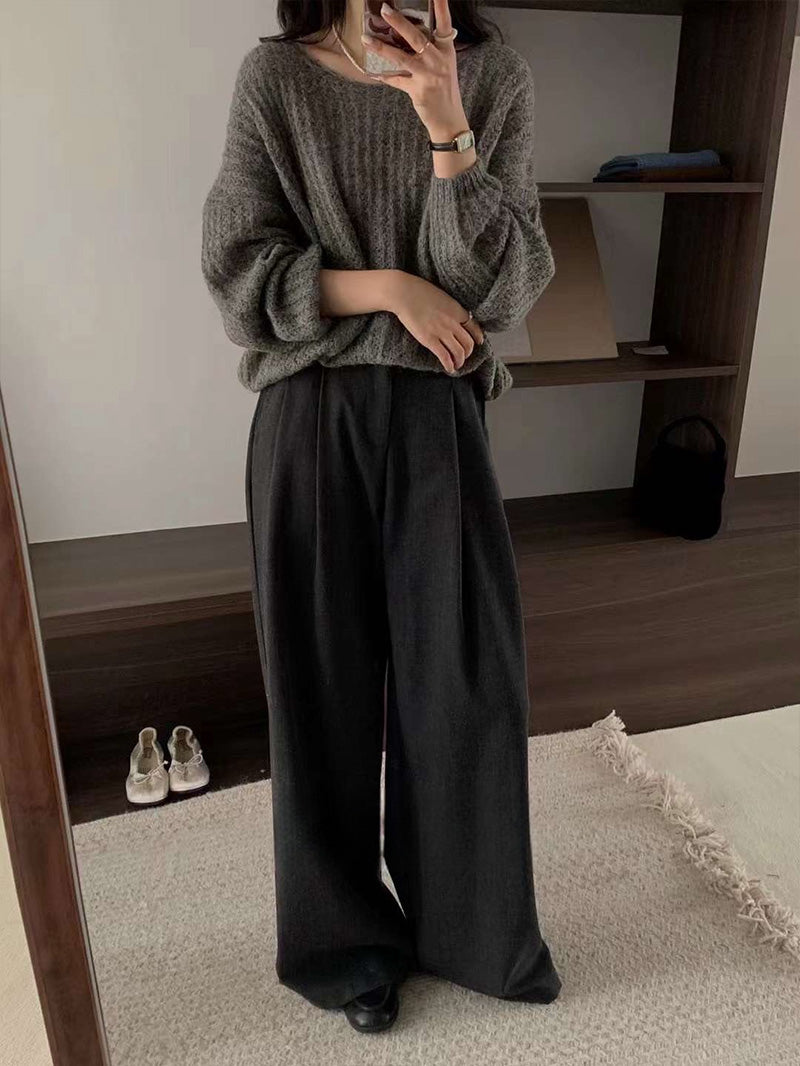 Wide- leg Pants